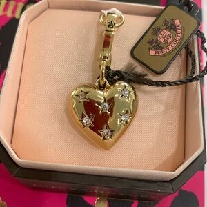 NWT Vintage Juicy Couture Heart with Stars and crystals elated in heart💕